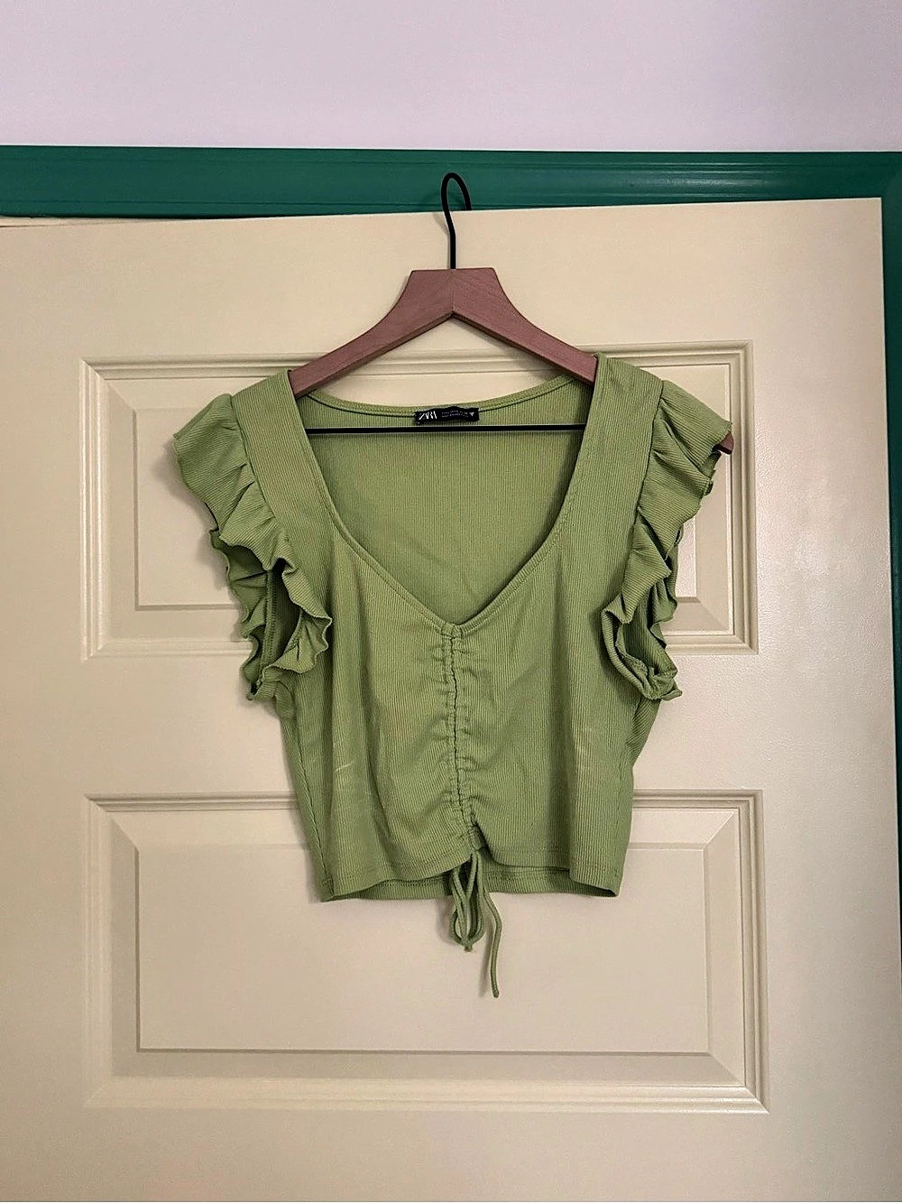 Zara Ruffle-Sleeve Ruched Crop Top Green Large